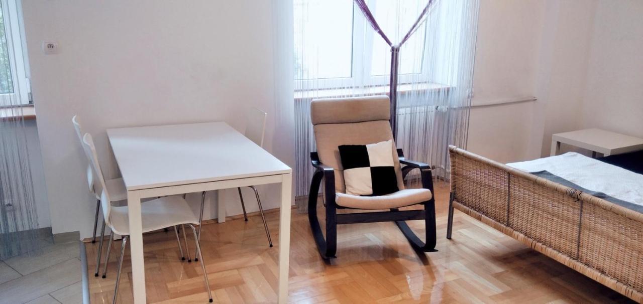 Apartament Hallera Square Warsaw 27M2 Extérieur photo