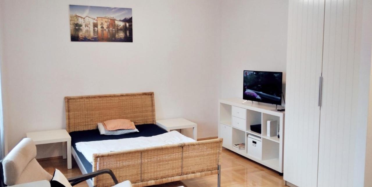 Apartament Hallera Square Warsaw 27M2 Extérieur photo